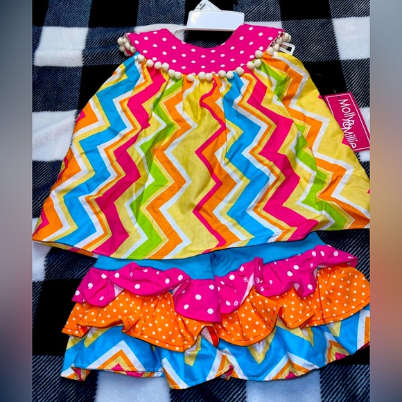 Molly & Millie 2 Piece Baby Set - Picture 1 of 5